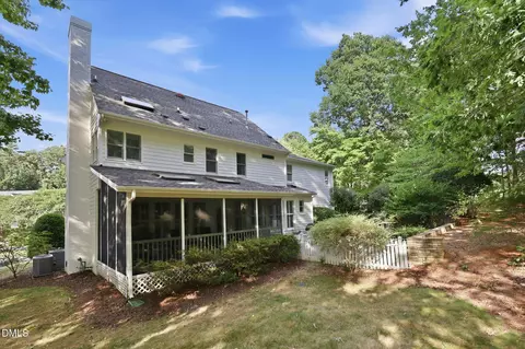 Exterior - 212 Silver Lining Ln, Cary, NC 27513 photo 12 of 14