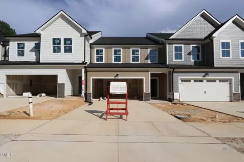 2921 Walden Rd, Apex, NC 27502