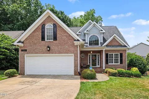 1301 Wedgeland Dr, Raleigh, NC 27615