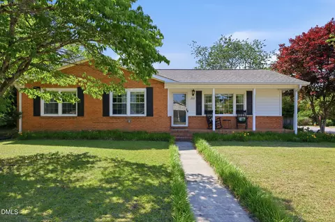 111 Martin St, Dunn, NC 28334