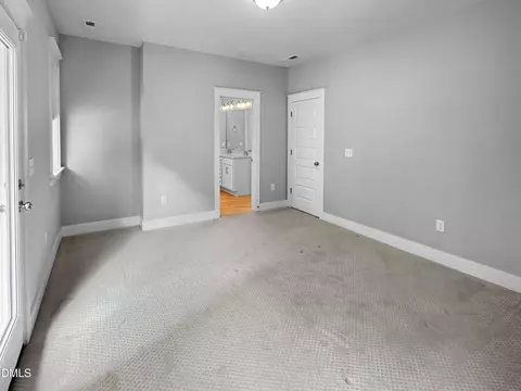 1037 Whitehall Cir, Durham, NC 27713 photo 33