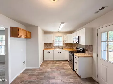 524 Pearce Ave, Wake Forest, NC 27587 photo 2