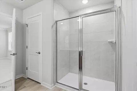 Bath - 1436 Hatteras Rd, Durham, NC 27703 photo 2 of 3