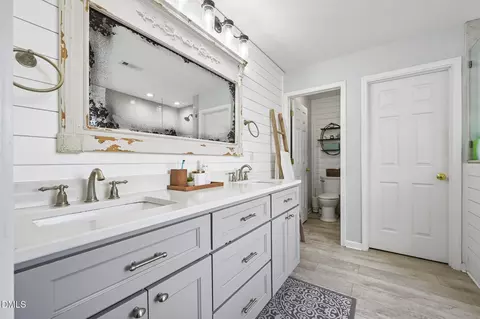 Bath - 2115 Cedar Grove Dr, Durham, NC 27703 photo 1 of 4