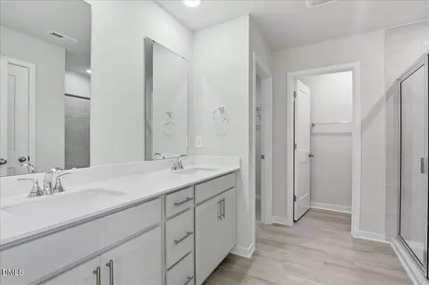 Entry Way - 1427 Hatteras Rd, Durham, NC 27703 photo 5 of 6