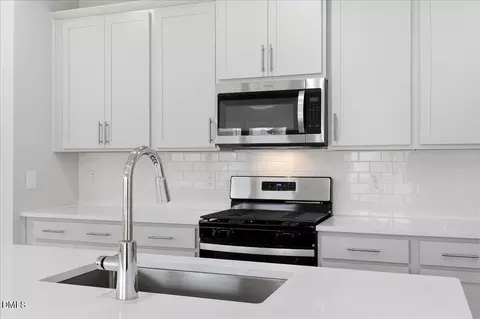 Kitchen - 1427 Hatteras Rd, Durham, NC 27703 photo 3 of 6