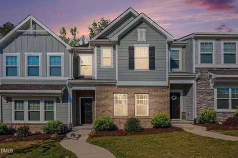 1404 Latham Garden Dr, Wake Forest, NC 27587