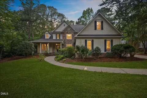 7505 Mossy Glen Ct, Raleigh, NC 27614