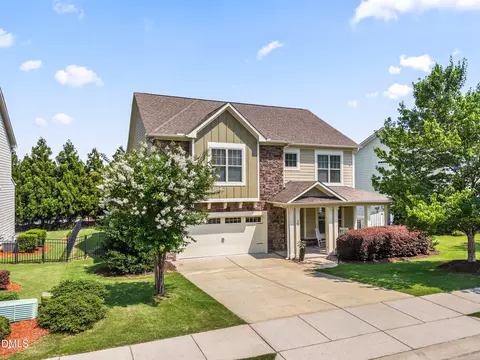 75 Wilders Woods Grove Ln, Clayton, NC 27527
