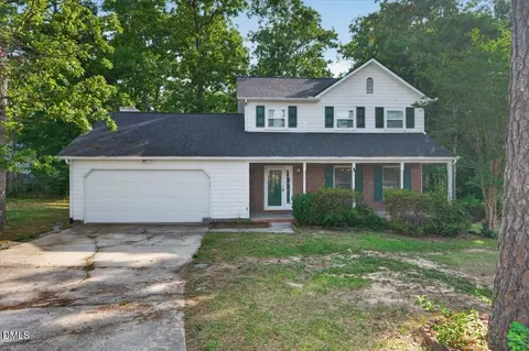 5806 Wrenwood Ct, Durham, NC 27703