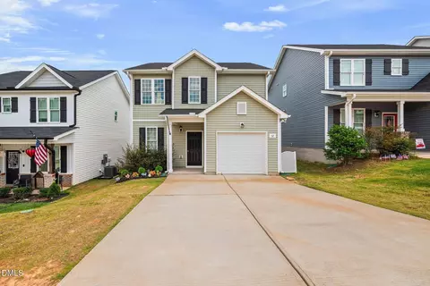 52 Elliot Dr, Clayton, NC 27520