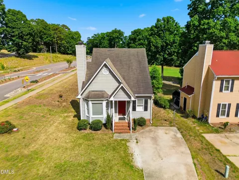 1948 Jupiter Hills Ct, Raleigh, NC 27604