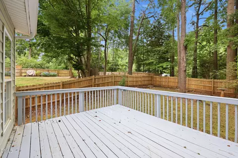 Exterior - 209 Minden Ln, Cary, NC 27513 photo 2 of 3