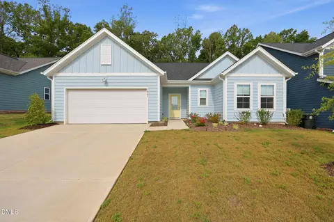 1063 Grey Flint Pl, Mebane, NC 27302