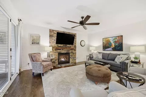 Living - 614 Buffaloe Rd, Garner, NC 27529 photo 1 of 2