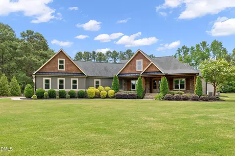 2335 Twin Acres Rd, Clayton, NC 27520