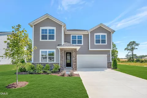 417 Providence Creek Dr, Fuquay Varina, NC 27526