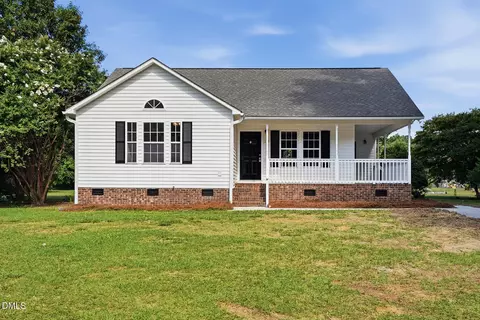 114 Serenity Dr, Smithfield, NC 27577