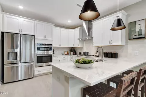 3101 Cathedral Comb Dr #277, Apex, NC 27502
