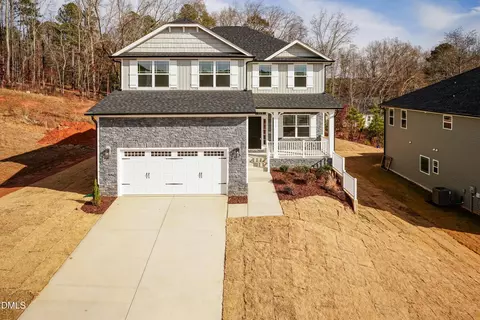 611 Melrose Ct, Sanford, NC 27330