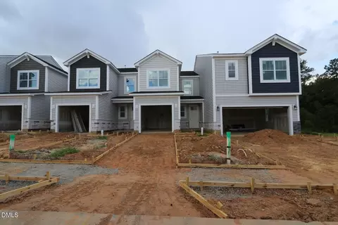 63 Dorado Dr #193, Angier, NC 27501
