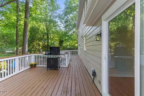 Exterior - 1002 Apache Ln, Apex, NC 27502 photo 6 of 13