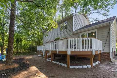 Exterior - 1002 Apache Ln, Apex, NC 27502 photo 12 of 13