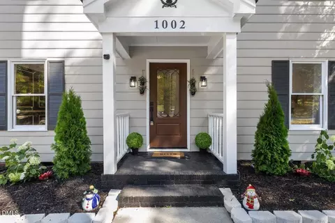 Exterior - 1002 Apache Ln, Apex, NC 27502 photo 5 of 13