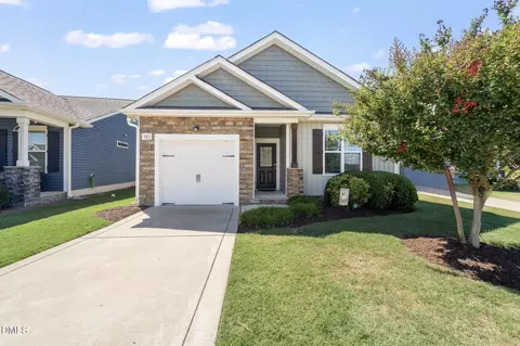 303 Bella Sq, Smithfield, NC 27577
