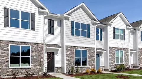 911 Sculptor St, Wendell, NC 27591
