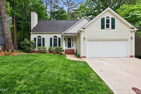 1304 Bridgeport Dr, Raleigh, NC 27615