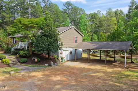 Exterior - 7620 Trottinridge Rd, Skipwith, VA 23968 photo 1 of 10