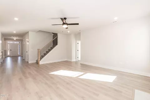Living - 60 Deep Blue Trl, Middlesex, NC 27557 photo 1 of 3