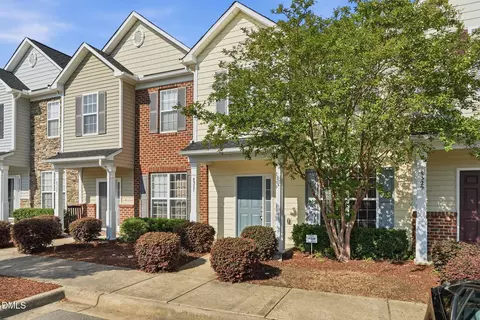 8327 Boca Pt, Raleigh, NC 27616