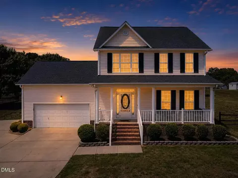 51 Water Front Ln, Roxboro, NC 27574