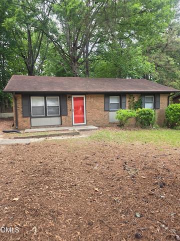 1418 Hearthside St, Durham, NC 27707