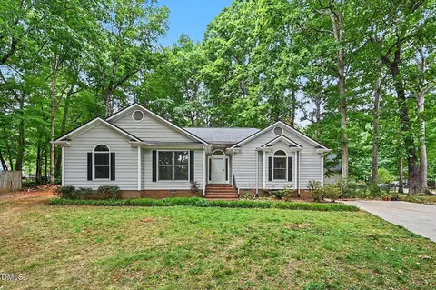 1135 Cedar Ridge Dr, Mebane, NC 27302