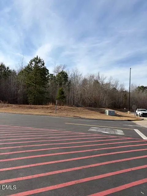 590 E Jackson Blvd, Erwin, NC 28339 photo 2