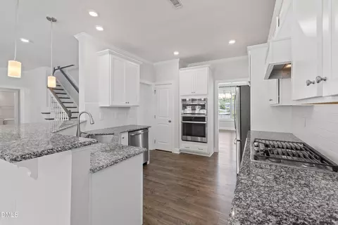 Kitchen - 48 Two Creeks Loop, Chapel Hill, NC 27517 photo 5 of 6