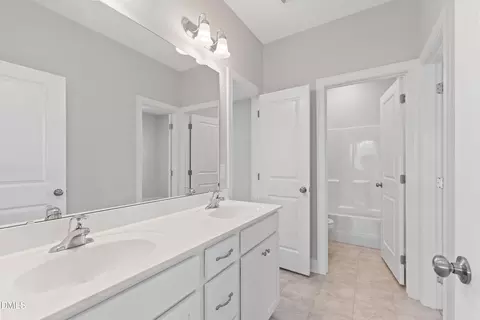 Bath - 48 Two Creeks Loop, Chapel Hill, NC 27517 photo 5 of 5
