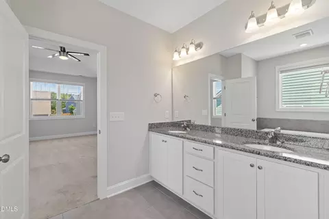 Bath - 48 Two Creeks Loop, Chapel Hill, NC 27517 photo 3 of 5