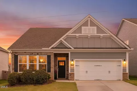 521 Open Air Ln, Hillsborough, NC 27278