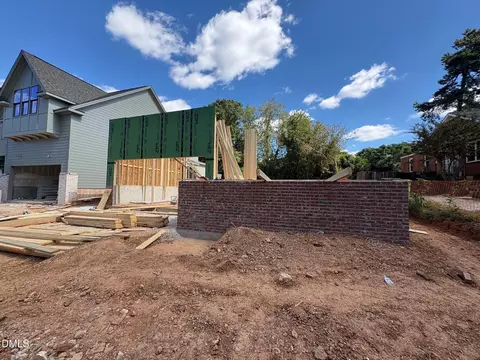 912 Marilyn Dr, Raleigh, NC 27607