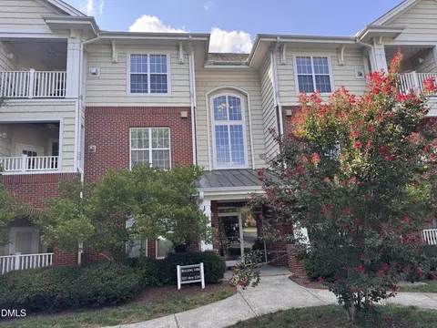 1221 Arborgate Cir, Chapel Hill, NC 27514