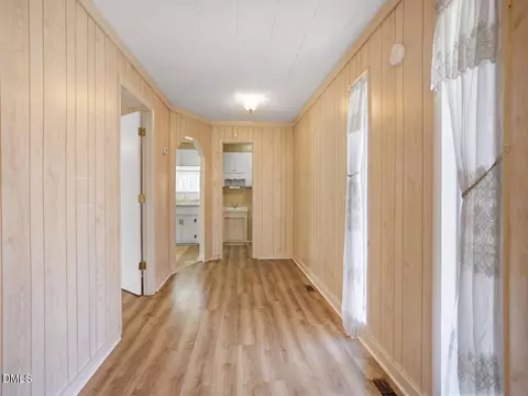 207 Price St, Selma, NC 27576 photo 14