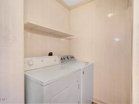 207 Price St, Selma, NC 27576 photo 6