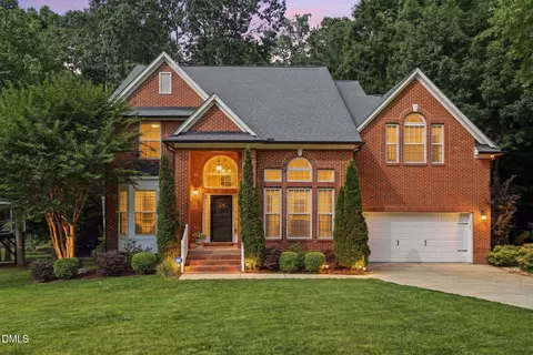 5052 Bartons Enclave Ln, Raleigh, NC 27613