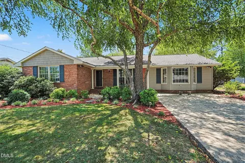 106 Martin St, Dunn, NC 28334