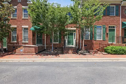 704 Parkham Ln, Raleigh, NC 27603