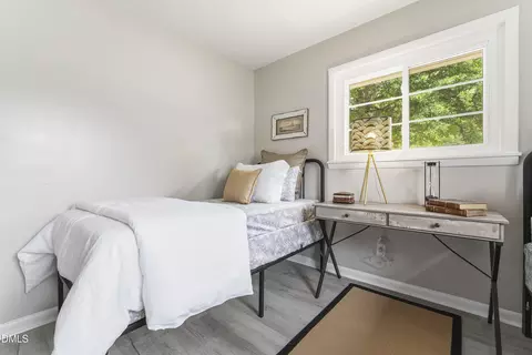 Bedroom - 116 E Lillington St, Angier, NC 27501 photo 7 of 8